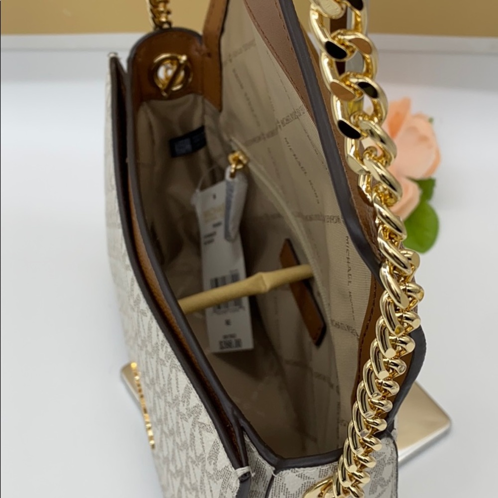 MICHAEL KORS WANDA MEDIUM SHOULDER CROSSBODY VANIL - Picture 10 of 16